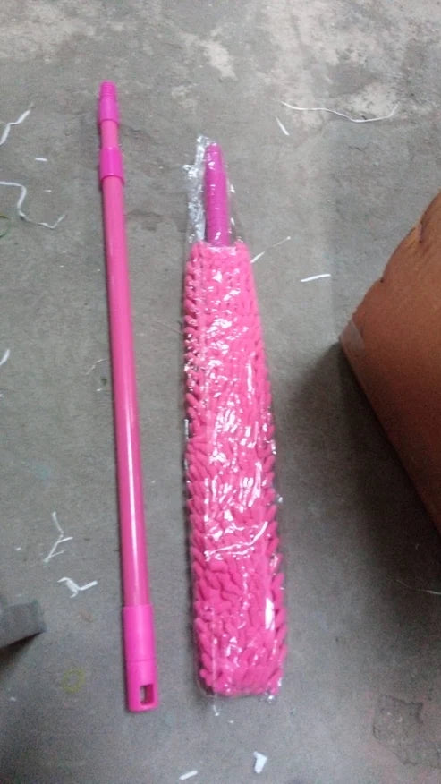 Microfiber Fan Duster – Flexible, Extendable for Easy Cleaning